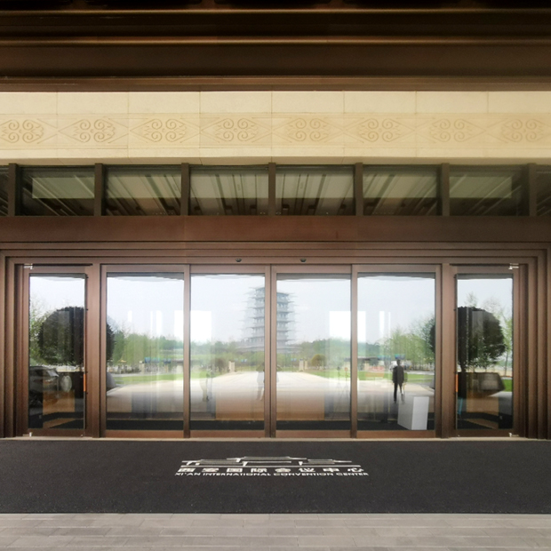 ����ƽ����